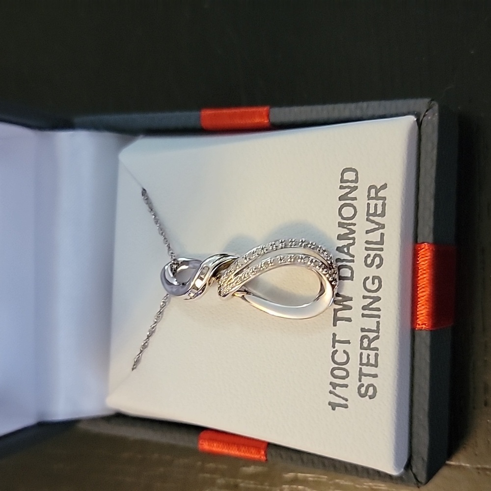sterling silver diamond necklace